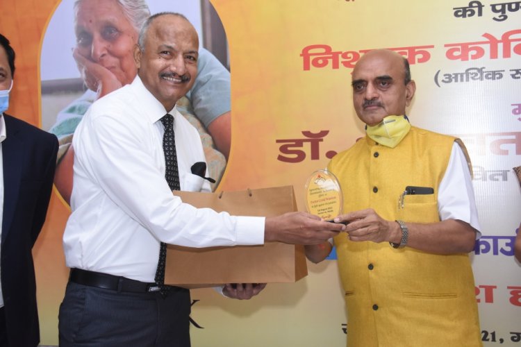 किसी ऊत्सव से कम नहीं था आर्थिक रूप से कमज़ोर वर्ग के लिए आयोजित कोविड वैक्सीनेशन कैंप