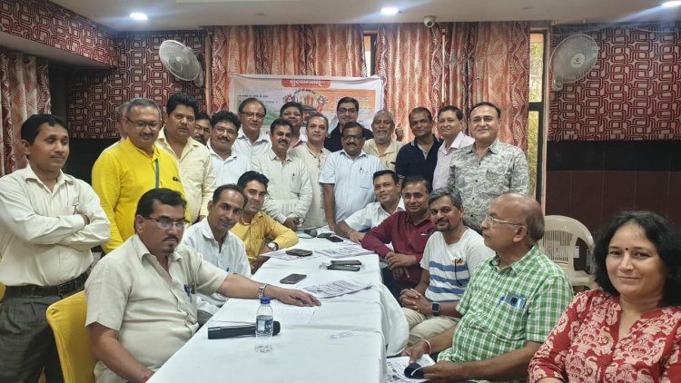 मौलिक भारत व दिल्ली एनसीआर की प्रमुख बायर्स व आरडबल्यूए संस्थाओ ने आयोजित किया मौलिक जन संवाद - आगामी संघर्ष हेतु बनाया संयुक्त मोर्चा