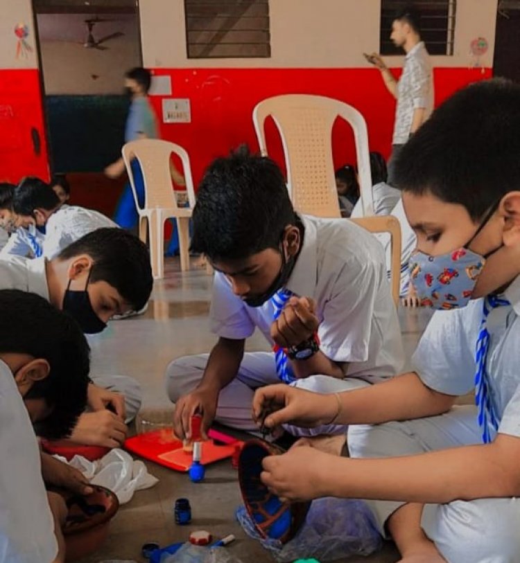 युवा संघर्ष सोशल फाउंडेशन द्वारा आयोजित कला व शिल्पकला प्रतियोगिता