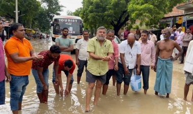 समाजसेवी ब्रज भूषण दुबे ने पितृपक्ष में जनप्रतिनिधियों का तर्पण कर जताया विरोध