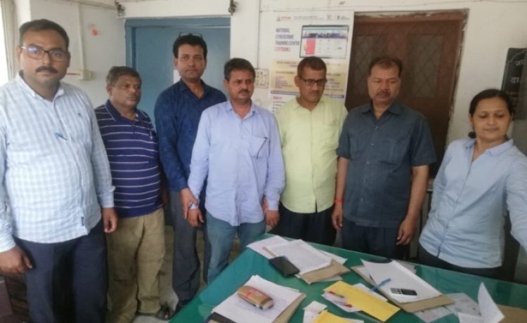 घूसखोर लेखपाल चढा एंटी करप्शन के हाथ,