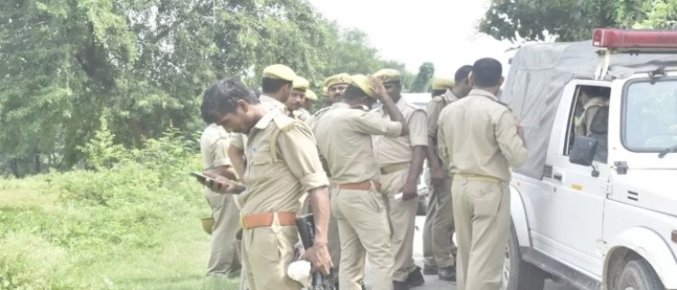घर में घुसकर कर दिया महिला की हत्या