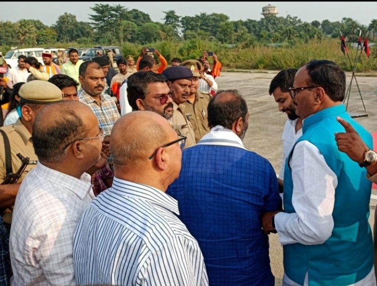 अब्बास अंसारी के नाम पर कन्नी काट गए डिप्टी सीएम