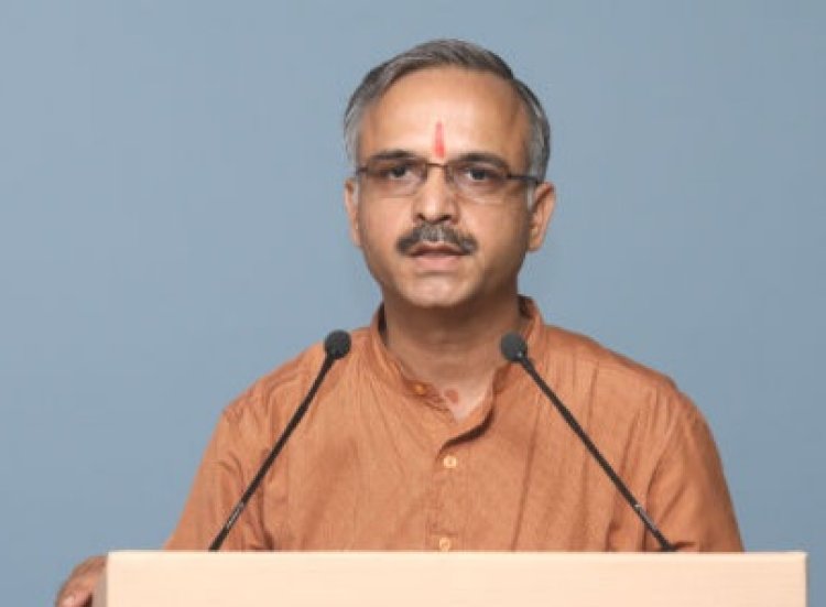 'मुग़ल गार्डन’ का नाम ‘अमृत उद्यान’ करने का मोदी का निर्णय प्रशंसनीय