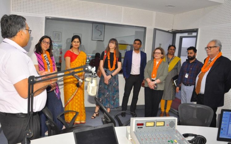 इटली के प्रतिनिधिमंडल ने किया एमिटी विश्वविद्यालय का भ्रमण