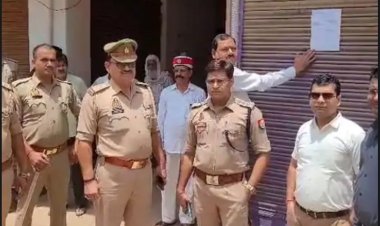 अंसारी परिवार का होटल अब प्रशासन के निगाह पर, नोटिस चस्पा