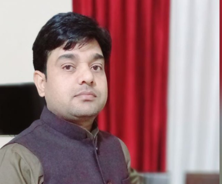 सीमा हैदर को ठकुराइन शब्द प्रयोग करने का कोई अधिकार नहीं - ठाकुर धीरज सिंह