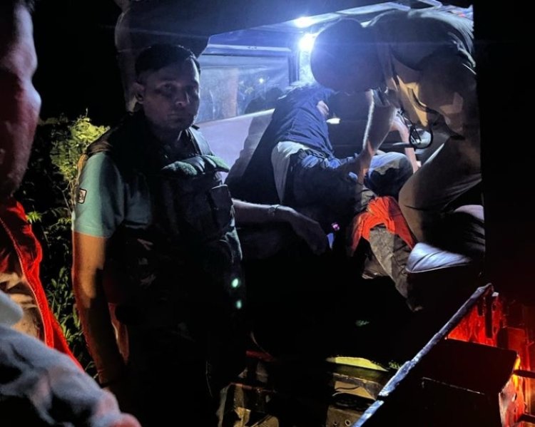 25000 का इनामियाँ पुलिस मुठभेड़ में साथी संग धराया, लगी गोली