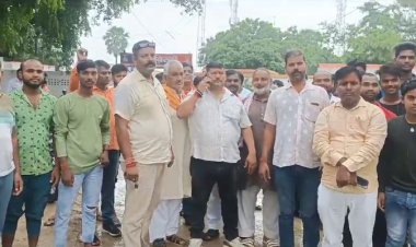 भाजपा नेता विनोद गुप्ता ने लिया एक्सन, बिरनो थानाध्यक्ष से मिलकर तीन के खिलाफ़ दिया तहरीर