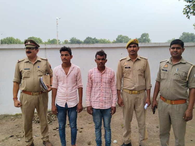 पाक्सो एक्ट के आरोपी चढ़े पुलिस के हत्थे