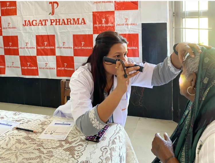 जगत फार्मा ने SHEOWS गढ़मुक्तेश्वर में बुजु़र्गों के लिए आयोजित किया आई केयर कैम्प