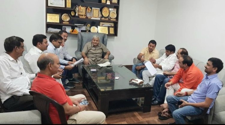 योगेंद्र पैनल ने हैट्रिक बनाने के लिए कसी कमर