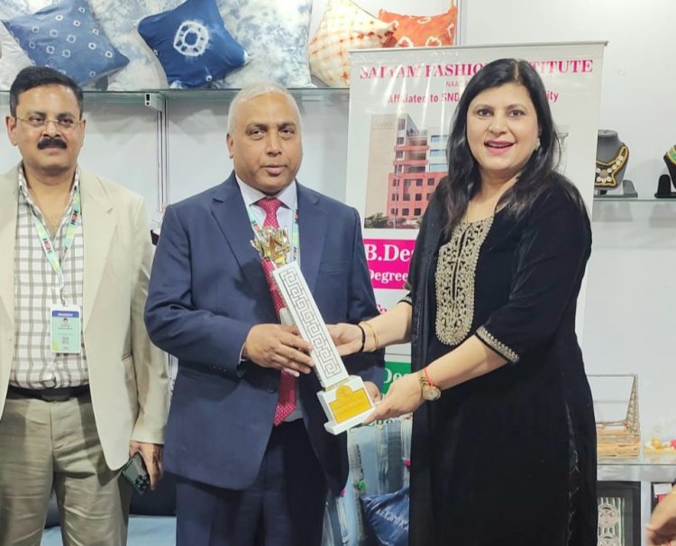 एचजीएच इंडिया 2023 में सत्यम फैशन इंस्टीट्यूट के छात्रों ने लगाई हस्त निर्मित उत्पादों की प्रदर्शनी