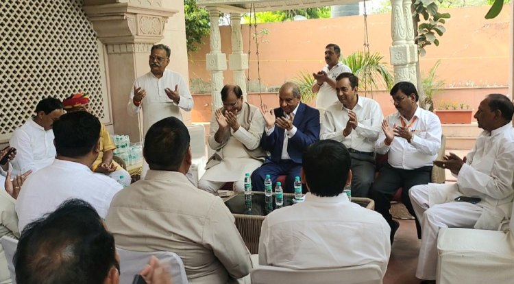 राजपूत समाज नौएडा ने भाजपा प्रत्याशी को दिया समर्थन