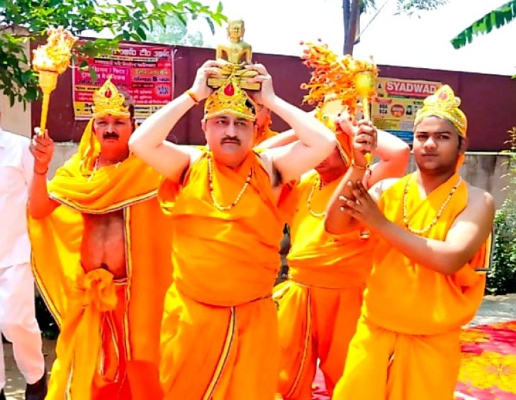 रिवर पार्क जैन मंदिर बागपत ने निकाली श्री जी की भव्य रथयात्रा