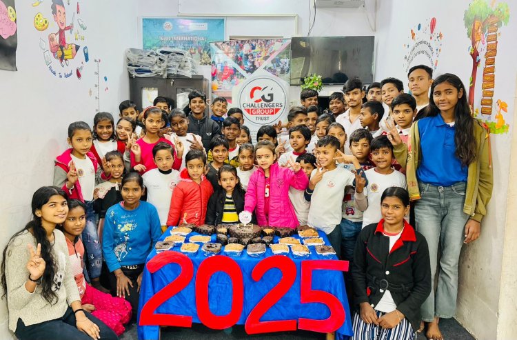 चैलेंजर्स की पाठशाला के छात्रों ने मनाया नए साल 2025 का जश्न