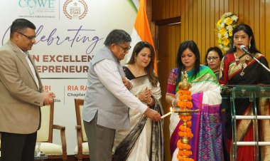 Honouring Women Entrepreneurs at Fempreneur Awards Ceremony on the Occasion of International Women’s Day
