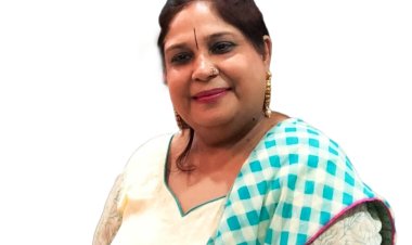 The Digital Era’s Divine Guide Touching Lives Worldwide with Tarot and Numerology : Pooja Verma