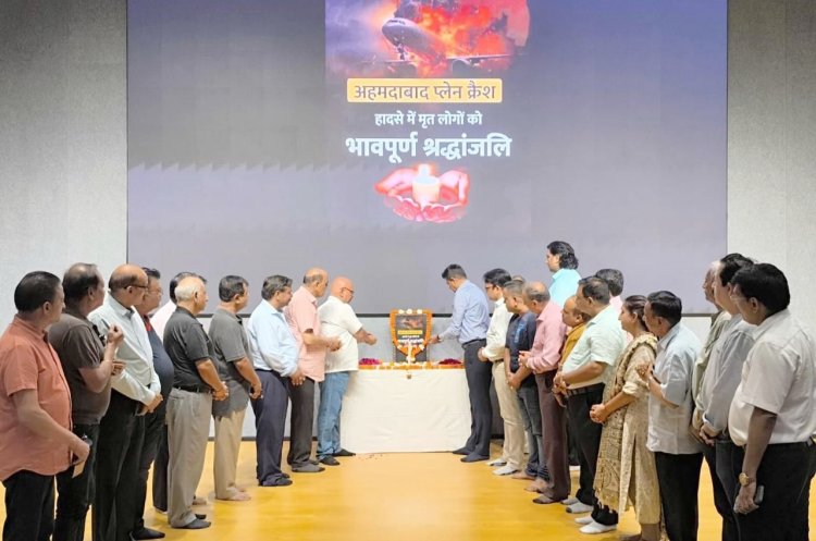 एनईए परिवार ने अहमदाबाद विमान हादसे की सभी मृत आत्माओं को दी श्रद्धांजलि