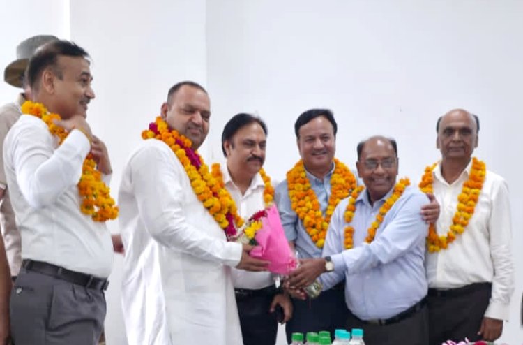 आरडब्ल्यूए 56 चुनावः संजय मावी - गुरिंदर बंसल पैनल निर्विरोध विजयी