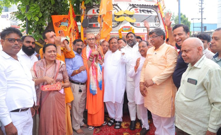 अमरनाथ बालटाल भंडारे के लिए दूसरी बार नोएडा से राशन सामग्री की तीन गाड़ियाँ हुई रवाना