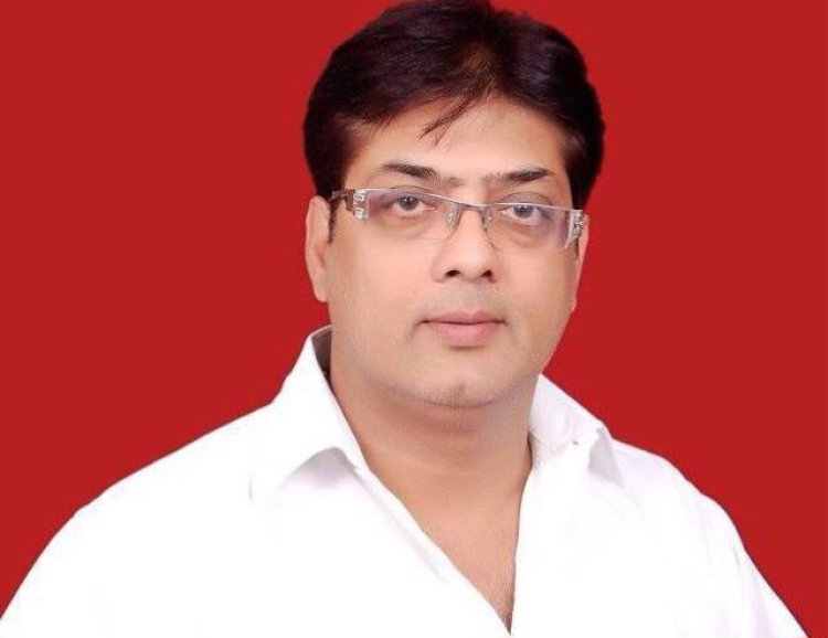 नोएडा में उत्तर प्रदेश से अलग रूल रेगुलेशन चलते हैं : दीपक विग