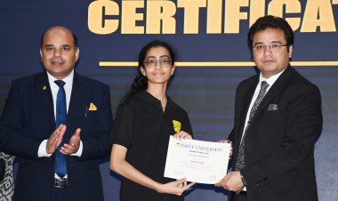 एमिटी यूनिवर्सिटी के 20वें समर स्कूल बैच का समापन