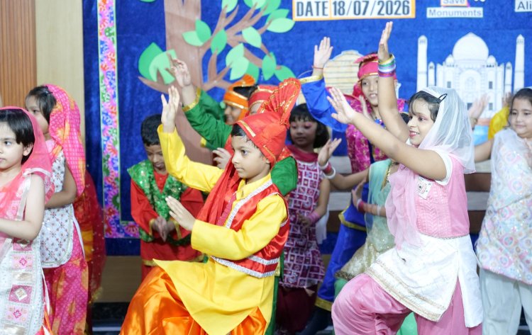 भारत की अमूल्य धरोहर विषय पर कक्षा–1 का आकर्षक एवं ज्ञानवर्धक प्रदर्शन