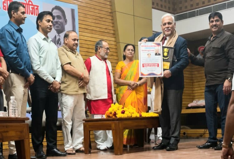 ग्वालियर में सुरज वर्मा को मिला प्रतिष्ठित मेजर ध्यानचंद राष्ट्रीय पुरस्कार
