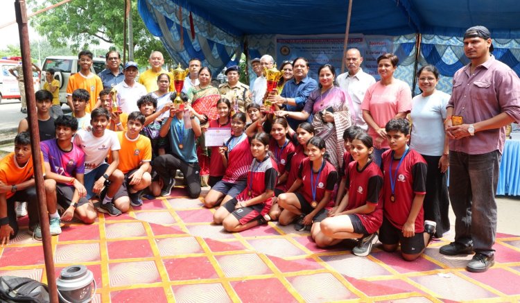 महामाया और विश्वभारती स्कूल ने जीती 15वीं इंटर स्कूल क्रॉस कंट्री चैंपियनशिप